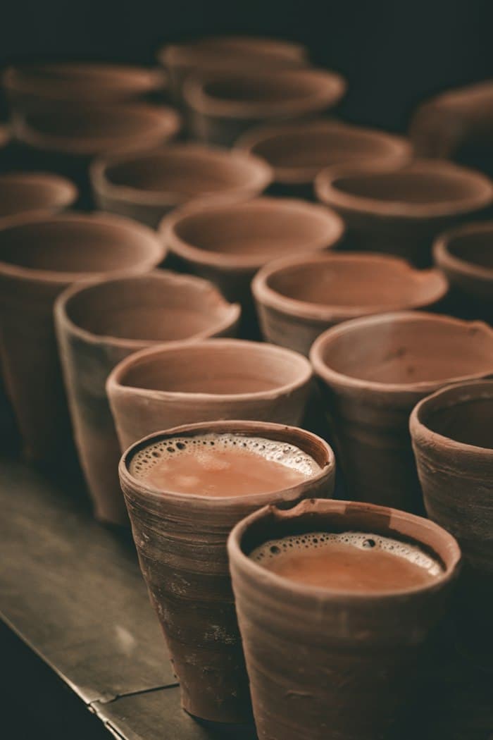 Rows of kulhad chai